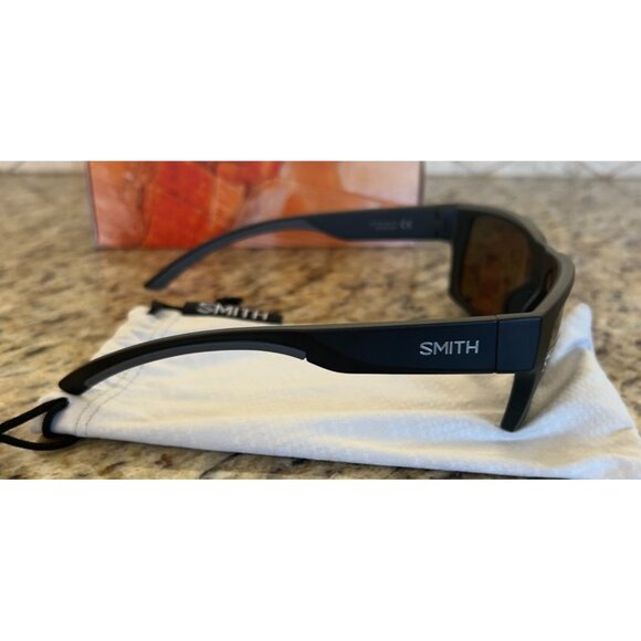 Smith Outlier 2 Sunglasses-Matte Black / Chromapop Polarized Gray Green Lens - Picture 2 of 11